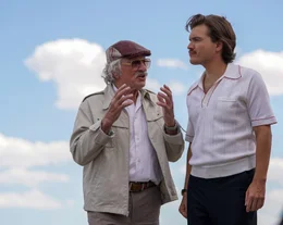 v.li.: Max Barber (Robert De Niro), James Moore (Emile Hirsch)