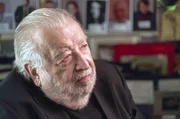 Pupi Avati (im Bild) w&uuml;rdigt Bernardo Bertolucci als einen Regisseur von gro&szlig;em Talent, der zugleich durch eine au&szlig;ergew&ouml;hnlich starke pers&ouml;nliche und k&ouml;rperliche Pr&auml;senz beeindruckte.