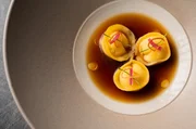 Der Star in Alina Meissner-Bebrouts Nudelteig ist mit Käse verfeinerte Zwiebel. Der Star in Alina Meissner-Bebrouts Nudelteig ist mit Käse verfeinerte Zwiebel.