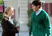Theresa (Ines Lutz, l.); Moritz (Daniel F&uuml;nffrock, r.)