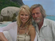 Endlich hat Robert (Horst Janson) zu seiner Tochter Helena (Claudine Wilde) gefunden. Endlich hat Robert (Horst Janson) zu seiner Tochter Helena (Claudine Wilde) gefunden.