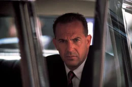 Durch die Augen des Pr&auml;sidentenberaters und Vertrauten, Kenneth P. O'Donnell (Kevin Costner), werden die Geschehnisse jener 13 Tage im Oktober 1962 zu neuem Leben erweckt ...