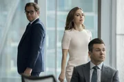 Als sein Freund Benny (Freddy Rodriguez, r.) ihn wegen Fehlverhaltens in seinem alten Job bei der Staatsanwaltschaft anklagt, willigt Bull (Michael Weatherly, l.) ein, f&uuml;r diesen speziellen Fall die knallharte Anw&auml;ltin J.P. Nunnelly (Eliza Dushku, M.) zu engagieren ...