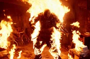 Jason (Kane Hodder) stirbt einfach nicht und mordet lustig weiter.