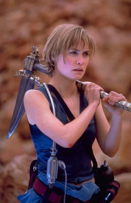 Auf einem fremden Planeten mit einem M&ouml;rder gefangen, muss Carolyn (Radha Mitchell) ums &Uuml;berleben k&auml;mpfen ...