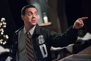 Charles Boyle (Joe Lo Truglio)