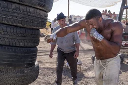 Rocky Balboa ( Sylvester Stallone, l.) und Adonis Creed (Michael B. Jordan)  Die Verwendung des sendungsbezogenen Materials ist nur mit dem Hinweis und Verlinkung auf TVNOW gestattet.; Rocky Balboa ( Sylvester Stallone, l.) und Adonis Creed (Michael B. Jordan)  Die Verwendung des sendungsbezogenen Materials ist nur mit dem Hinweis und Verlinkung auf TVNOW gestattet.