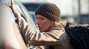Als sie f&auml;lschlicherweise beschuldigt wird, eine russische Spionin zu sein, die den Pr&auml;sidenten t&ouml;ten soll, muss CIA-Agentin Evelyn Salt (Angelina Jolie) all ihre F&auml;higkeiten als Geheimagentin einsetzen, um das ganze Ausma&szlig; des Komplotts aufzudecken.