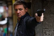 Aaron Cross (Jeremy Renner)