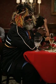 Ist von Lily sehr angetan: Funk-Legende George Clinton (George Clinton) ... Ist von Lily sehr angetan: Funk-Legende George Clinton (George Clinton) ...