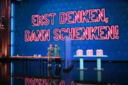 Ralf Schmitz (l.); Sanny (r.) Ralf Schmitz (l.); Sanny (r.)