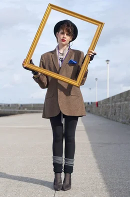 Raphina (Lucy Boynton)