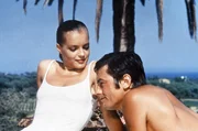 Die Leidenschaft von Romy Schneider und Alain Delon als Paar fand sp&auml;ter ihren Niederschlag in dem Kultfilm "Der Swimmingpool".