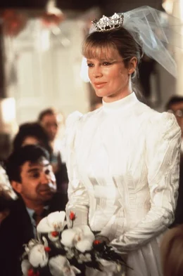 Die Braut (Kim Basinger) kommt von einem anderen Stern.