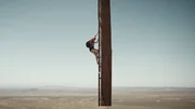 Hunter (Virginia Gardner) postet ihre Kletterabenteuer auf Social Media, doch am B67-Tower laufen die Dinge anders als geplant.
