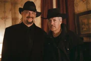 Man in Black #1 (Jesse Ventura, l.); Man in Black #2 (Alex Trebek, r.)