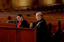 Immer wieder versucht Burt (Robert Duvall, re.), seinen Sohn Bobby (Joaquin Phoenix, li.) zur Vernunft zu bringen.