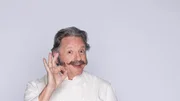 Key Visual Sendereihenbild ohne Typo zu "Gr&uuml;nwald Freitagscomedy"mit G&uuml;nter Gr&uuml;nwald in seiner Rolle als Joe Waschl (April 2019).