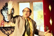 Mr. Wurmwald (Danny DeVito) kann sein Ungl&uuml;ck nicht begreifen: Seine Tochter, sein eigen Fleisch und Blut, liest B&uuml;cher!