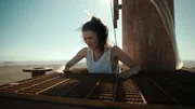 Becky (Grace Caroline Currey) muss in luftigen H&ouml;hen ums &Uuml;berleben k&auml;mpfen.