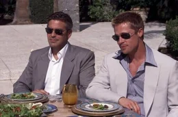 L-R: Danny Ocean (George Clooney) und Rusty Ryan (Brad Pitt)
