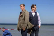 SENDER: ARD - SENDETITEL: Morden im Norden Folge 49 - UNTERTITEL:  Gestrandet - CAPTION:  ARD MORDEN IM NORDEN Folge 49, "Gestrandet". Auf hoher See machen zwei Fischer einen grausigen Fund.