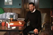 Sir (Mark-Paul Gosselaar) Sir (Mark-Paul Gosselaar)