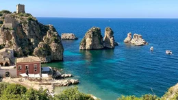 Tonnara di Scopello &ndash; Traumbucht mit alter Thunfischfabrik.