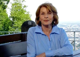 Senta Berger.