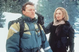 Hal Tucker (Michael Rooker), Kristel - Jet Pilot (Caroline Goodall)