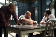 Verdient Mikey Pappas (Joey Oglesby, M.) sein Geld mit der Prostitution Minderjähriger? Detective Odafin 'Fin' Tutuola (Ice-T, l.) und Detective Nick Amaro (Danny Pino) ermitteln. Verdient Mikey Pappas (Joey Oglesby, M.) sein Geld mit der Prostitution Minderjähriger? Detective Odafin 'Fin' Tutuola (Ice-T, l.) und Detective Nick Amaro (Danny Pino) ermitteln.