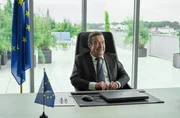 Michel Specklin (Philippe Duquesne).