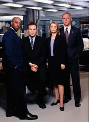 Law & Order Criminal Intent Season01 Gallery, Criminal Intent Verbrechen im Visier Season01 Gallery Darsteller Courtney B. Vance, Jamey Sheridan, Kathryn Erbe, Vincent D'Onofrio