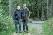 Marius und Heiko sind heute ein gl&uuml;ckliches Paar. Bis sie bereit waren, zu ihrer Liebe zu stehen, war es jedoch ein langer Weg, der sie viel gekostet hat - unter anderem ihren Traumberuf Priester.