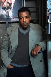 Hank Griffin (Russell Hornsby)