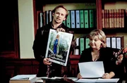 Konstantin Moreth (Journalist Gierke), Andrea Wildner (Marianne Laban).