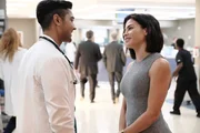 Atlanta Medical Staffel 2 Folge 5 Flirt: Manish Dayal als Devon Pravesh, Jenna Dewan als Julian Booth  Copyright: SRF/Twentieth Century Fox Film Corporation