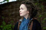 Nancy Vickers (Eileen O'Higgins)
