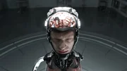 Im Jahr 2028 soll auch in Amerika die automatisierte Verbrechensbek&auml;mpfung eingel&auml;utet werden. Nach einer lebensgef&auml;hrlichen Verletzung eignet sich der ehemalige Polizist Murphy f&uuml;r das technologische Projekt des Gro&szlig;konzerns OmniCorp und erwacht als gewissensloser RoboCop (Joel Kinnaman) wieder zum Leben.