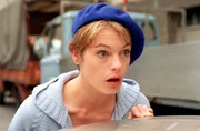 Elke Winkens (Claudia Aigner).