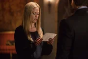 W&auml;hrend Adalind (Claire Coffee) eine unerwartete Entdeckung macht, m&uuml;ssen Nick und Hank gegen einen Polizistenm&ouml;rder ermitteln ...