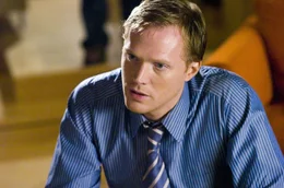 Spielt ein hinterh&auml;ltiges Spiel mit dem Computer-Sicherheitsexperten Jack Stanfield: Bill Cox (Paul Bettany) ...