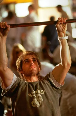 Ron Kovics (Tom Cruise) k&ouml;rperlicher Zustand konnte trotz gro&szlig;er Bem&uuml;hungen in der Rehabilitation nicht verbessert werden ...