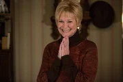 Als Alice (Dee Wallace) erf&auml;hrt, dass ihr Sohn heiratet, ist sie &uuml;bergl&uuml;cklich, bis die Situation in Monroes Haus pl&ouml;tzlich eskaliert ?