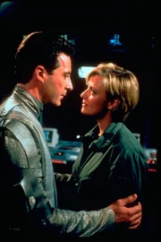 Stargate SG1 Season1 EP ENIGMA, Stargate SG1 Staffel1, regie USA, Darsteller Amanda Tapping