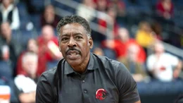 Coach Phil Perretti (Ernie Hudson)