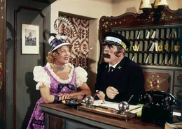 Hedi Pritwitz (Loni Heuser), Toni (Gunther Philipp).