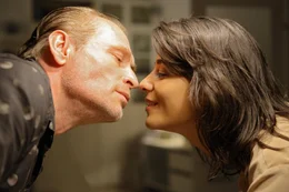 Gerry (Johannes Krisch), Silvia (Edita Malovcic).