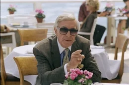 Hat Jerry Duran (Martin Landau) etwas mit den Morden zu tun?