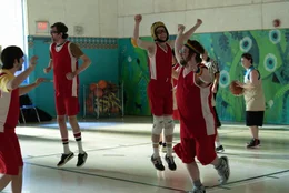 Vorne, v.li.: Craig (Matthew von der Ahe), Showtime (Bradley Edens), Marlon (Casey Metcalfe), Johnny (Kevin Iannucci).